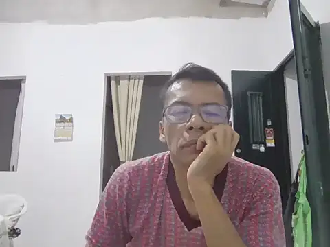 Snapshot of skinnylatino51 chatting on 21, 6, 2026 skinnylatino51 online show from 21, 6, 2026