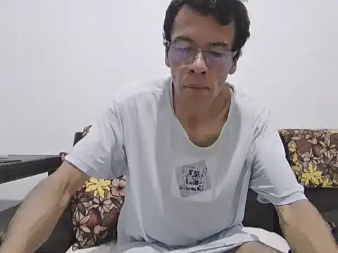 skinnylatino51 online show from 23, 10, 2025