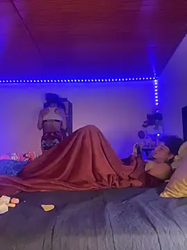 terra sunligth online show from 30, 11, 2025