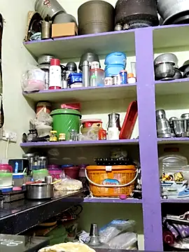 papukurty online show from 9, 10, 2025