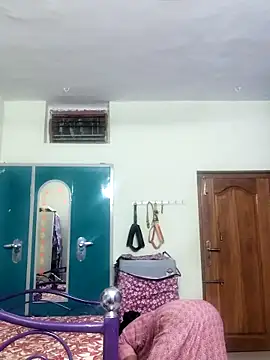 papukurty online show from 2, 11, 2025