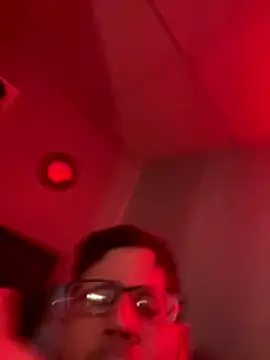 Snapshot of HotMessJESS chatting on 15, 12, 2025 HotMessJESS online show from 15, 12, 2025