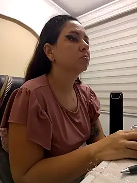 Abbyjoness21 online show from 27, 10, 2025