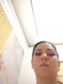 Abbyjoness21 online show from 20, 10, 2025