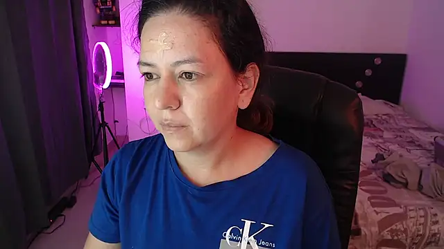 Abbyjoness21 online show from 30, 10, 2025