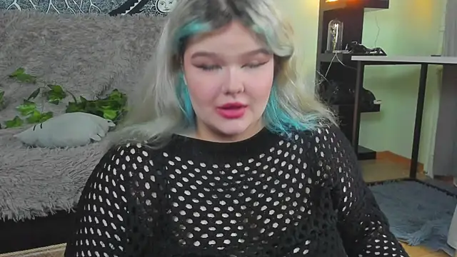  CandyM1lky  online show from 9, 11, 2025