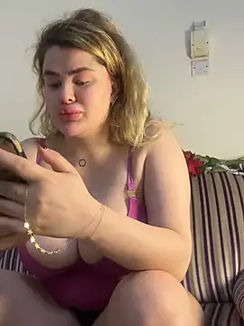 aydabella7777 online show from 16, 12, 2025