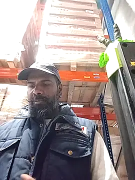 Snapshot of frenchblackc31 chatting on 17, 11, 2025 frenchblackc31 online show from 17, 11, 2025