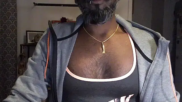 Snapshot of frenchblackc31 chatting on 13, 10, 2025 frenchblackc31 online show from 13, 10, 2025