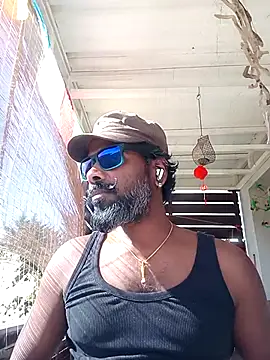 frenchblackc31 online show from 5, 4, 2026