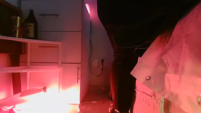 SatiroyNinfa online show from 13, 4, 2026