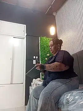 OneLustyBBW online show from 25, 4, 2026