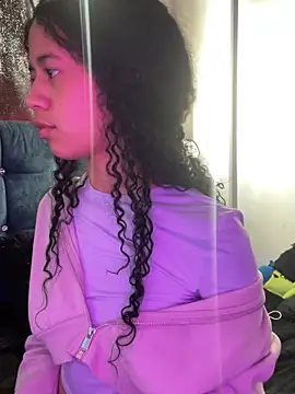 jadee8 online show from 27, 3, 2026