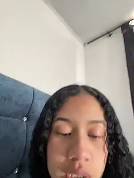 jadee8 online show from 30, 4, 2026