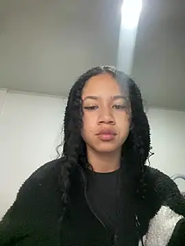 jadee8 online show from 22, 3, 2026