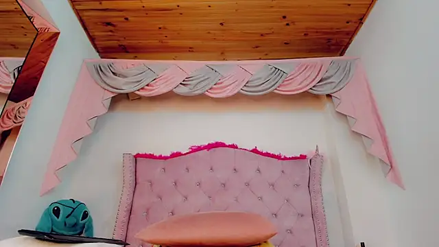  Abby white  online show from 1, 10, 2025