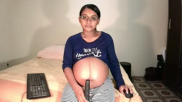 indiansweetflava online show from 13, 5, 2026