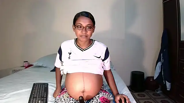 indiansweetflava online show from 5, 4, 2026