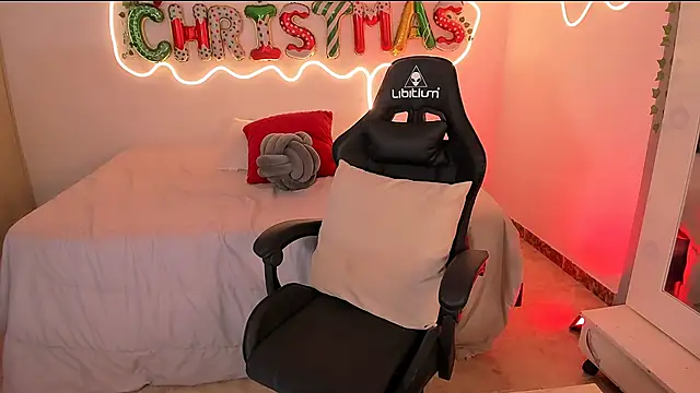 sara doll77 online show from 19, 12, 2025