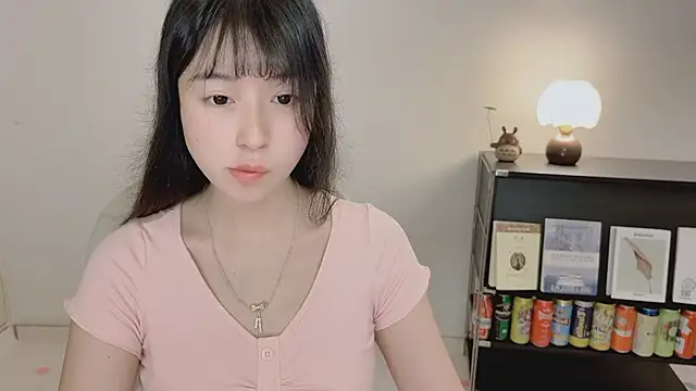 Onechestnut online show from 27, 5, 2026