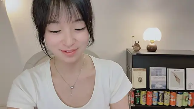Onechestnut online show from 30, 5, 2026