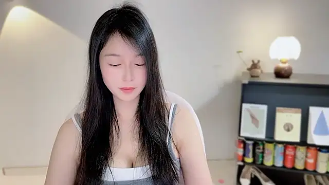 Onechestnut online show from 3, 4, 2026