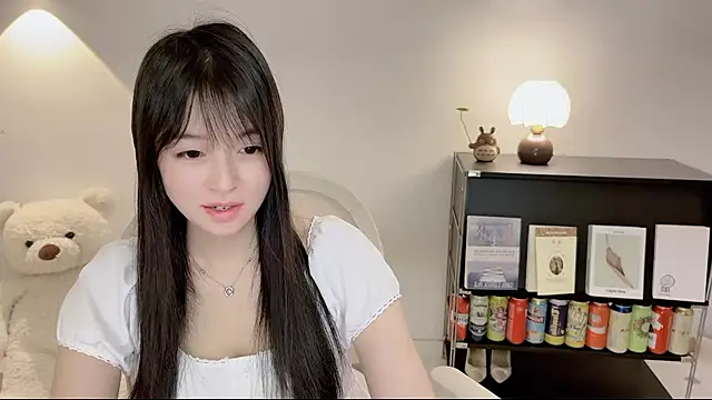 Onechestnut online show from 15, 6, 2026