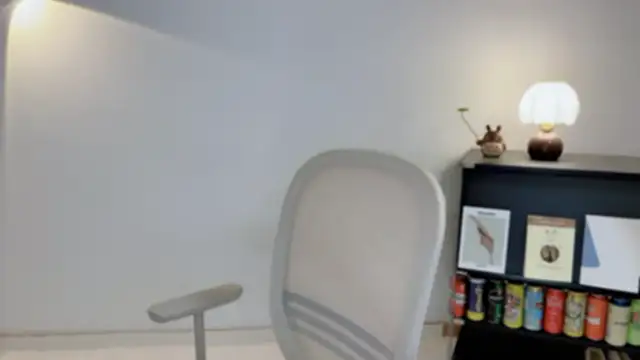 Onechestnut online show from 6, 4, 2026