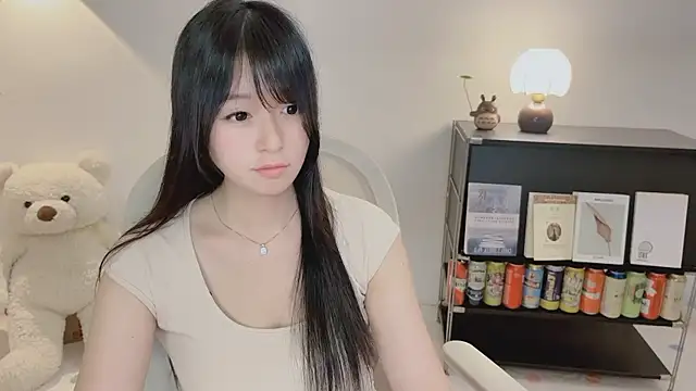 Onechestnut online show from 8, 6, 2026