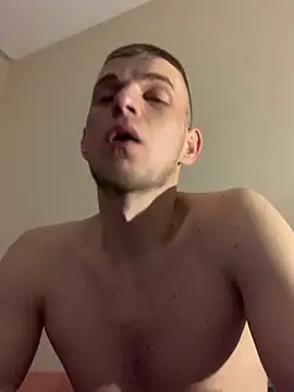 Snapshot of macho1347 chatting on 22, 12, 2025 macho1347 online show from 22, 12, 2025