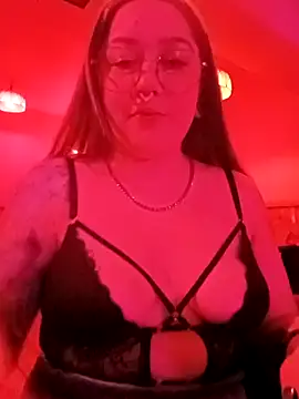 Dulcedeanis online show from 15, 10, 2025