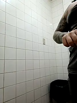 Dulcedeanis online show from 3, 10, 2025