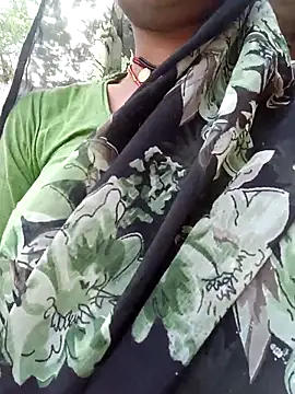 Snapshot of Shiya_janu chatting on 14, 10, 2025 Shiya janu online show from 14, 10, 2025