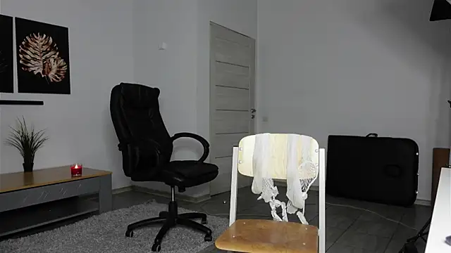 Snapshot of Stewart_Barnz chatting on 3, 10, 2025 Stewart Barnz online show from 3, 10, 2025