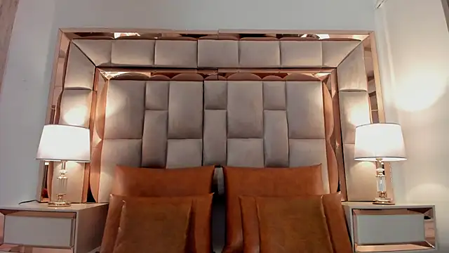 Snapshot of ValentinaBreats chatting on 4, 11, 2025 ValentinaBreats online show from 4, 11, 2025