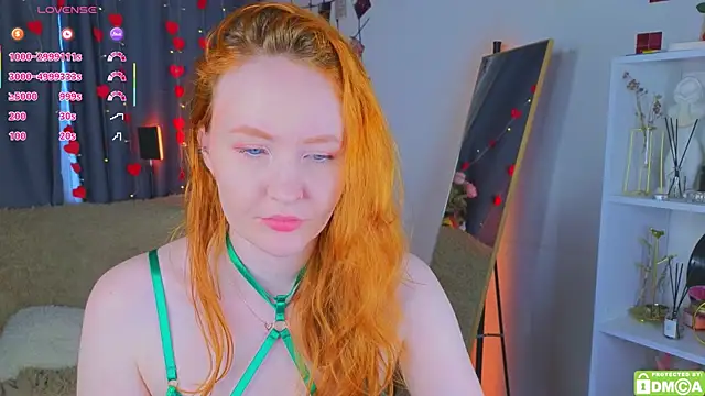 JoyceJones online show from 22, 6, 2026