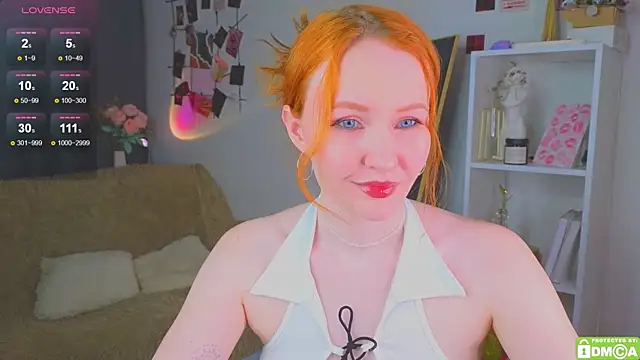 JoyceJones online show from 16, 10, 2025