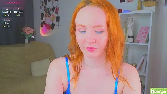 JoyceJones online show from 15, 10, 2025