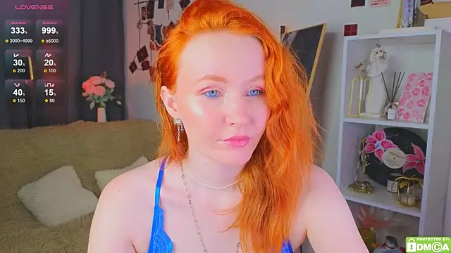 JoyceJones online show from 10, 11, 2025