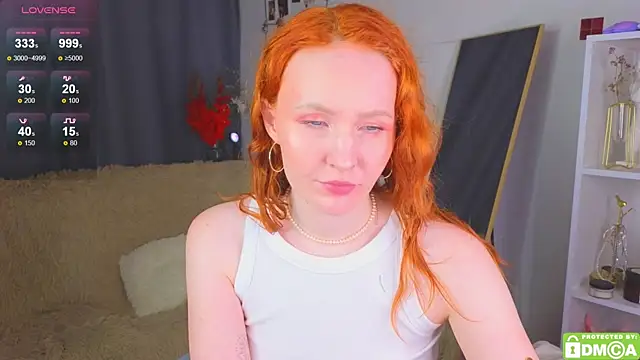 JoyceJones online show from 12, 9, 2025