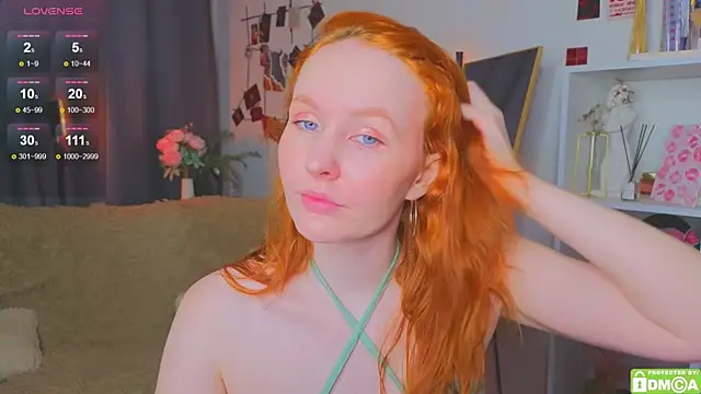 JoyceJones online show from 27, 11, 2025