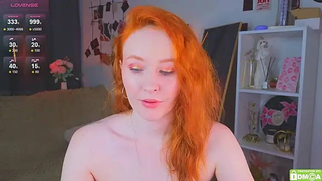 JoyceJones online show from 16, 11, 2025