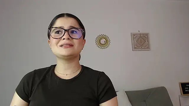 Samanta Monroe online show from 2, 10, 2025