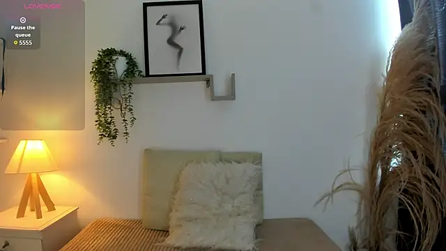 Samanta Monroe online show from 10, 11, 2025