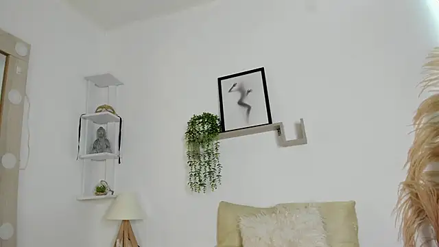 Samanta Monroe online show from 10, 10, 2025