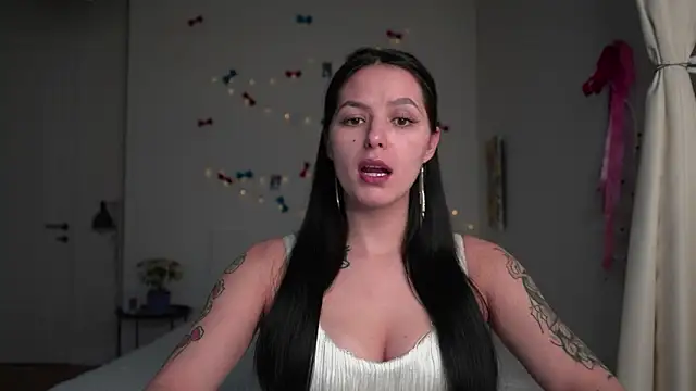 EwelynScott online show from 11, 1, 2026