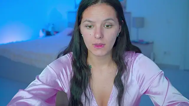 EwelynScott online show from 10, 9, 2025