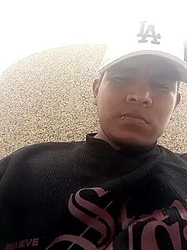 Snapshot of Oscariin96 chatting on 12, 2, 2026 Oscariin96 online show from 12, 2, 2026