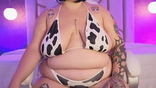 Miiss Bubble online show from 16, 10, 2025