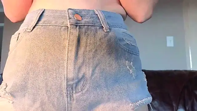 Blueeyedzaya  online show from 9, 10, 2025